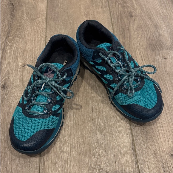 Merrell Women's Antora 2 Teal and Black Sneakers - Picture 3 of 8